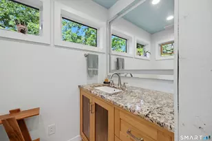 29 Old Forty Acre Mountain Rd, Danbury, CT 06811 - Photo 21