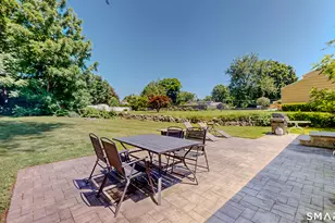347 Edison Rd, Trumbull, CT 06611 - Photo 7
