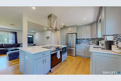 347 Edison Road, Trumbull, CT 06611 - Photo 19