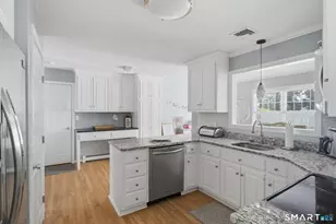 157 Harris Dr, Newington, CT 06111 - Photo 9