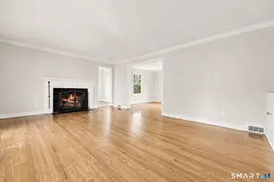 90 Fern St, Fairfield, CT 06824 - Photo 9