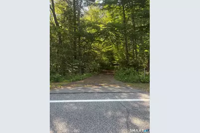 32 Shetucket Turnpike, Griswold, CT 06351 - Photo 1