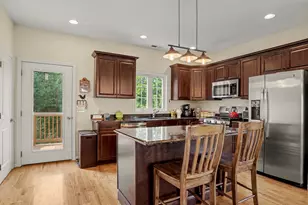 30 Short Oak Dr, Brookfield, CT 06804 - Photo 9