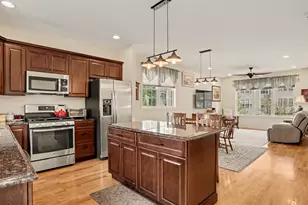 30 Short Oak Dr, Brookfield, CT 06804 - Photo 7