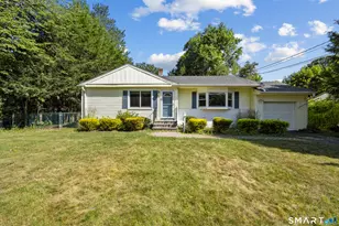 46 E Maxwell Dr, West Hartford, CT 06107 - Photo 1