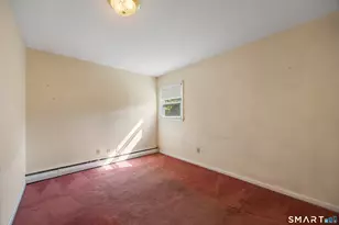 46 E Maxwell Dr, West Hartford, CT 06107 - Photo 21