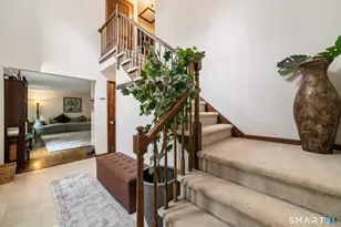 100 Blue Trail, Hamden, CT 06518 - Photo 3