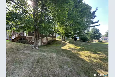 22 North Main Street #2, East Hampton, CT 06424 - Photo 17