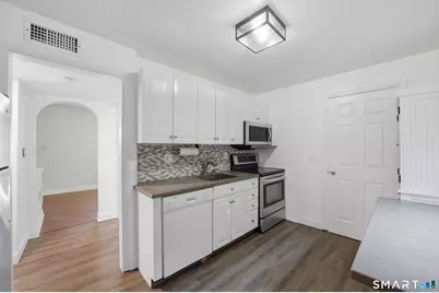 11 Barmore Drive West, Stamford, CT 06905 - Photo 5