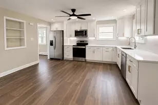 12 Homestead Pl, Branford, CT 06405 - Photo 7
