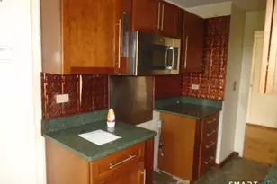 31 Woodland St, Hartford, CT 06105 - Photo 13