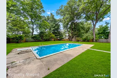 204 Hazard Avenue, Enfield, CT 06082 - Photo 7