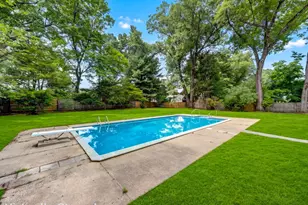 204 Hazard Ave, Enfield, CT 06082 - Photo 7