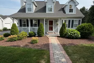 4 Bridle Trail, Trumbull, CT 06611 - Photo 1