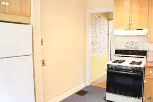 28 Cottage St, New Haven, CT 06511 - Photo 5