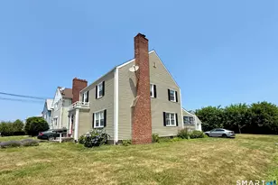 46 Garden Dr, Bridgeport, CT 06606 - Photo 7