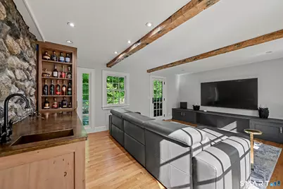 1097 Sunset Road, Stamford, CT 06903 - Photo 21