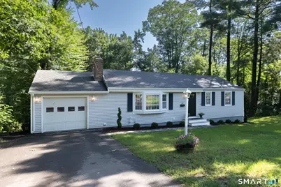 33 Carver Circle, Simsbury, CT 06070 - Photo 3