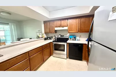 109 Misty Meadow Lane #109, South Windsor, CT 06074 - Photo 3