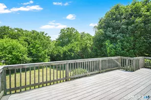 7 Rogers Dr, Meriden, CT 06450 - Photo 5