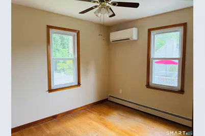 18 Dawn Street, Fairfield, CT 06824 - Photo 9