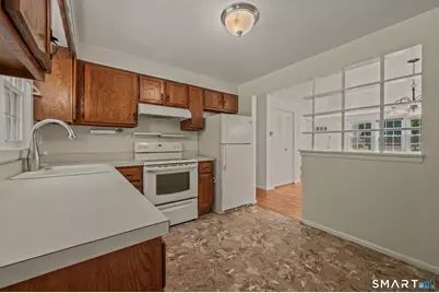 414 Robin Court #414, Cheshire, CT 06410 - Photo 5