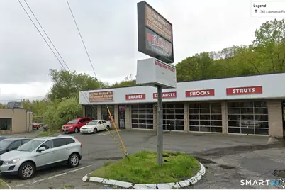 742 Lakewood Road, Waterbury, CT 06704 - Photo 1