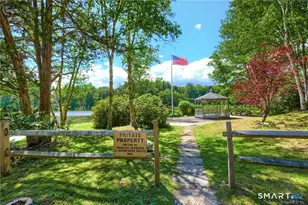 16 Fox Run, Woodbury, CT 06798 - Photo 7