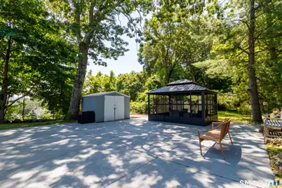 1 South Forest Circle, West Haven, CT 06516 - Photo 25
