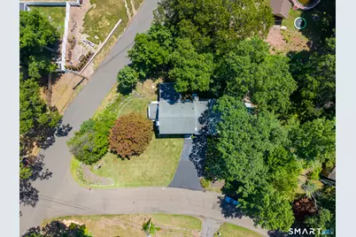 1 South Forest Circle, West Haven, CT 06516 - Photo 31