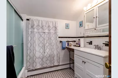 1 South Forest Circle, West Haven, CT 06516 - Photo 21