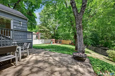 12 Regent Court, Stamford, CT 06907 - Photo 27