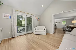 12 Regent Ct, Stamford, CT 06907 - Photo 11