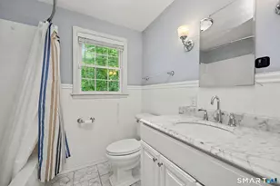 12 Regent Ct, Stamford, CT 06907 - Photo 21