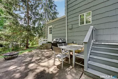 12 Regent Court, Stamford, CT 06907 - Photo 25