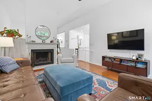 2 Brittania Dr, Danbury, CT 06811 - Photo 11