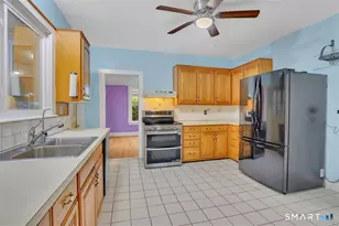 20 Fourth St, Meriden, CT 06451 - Photo 9