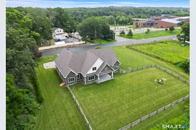 84 Killingworth Turnpike, Clinton, CT 06413 - Photo 5
