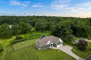84 Killingworth Turnpike, Clinton, CT 06413 - Photo 1