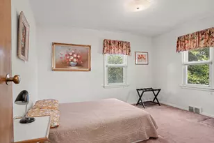 64 Breyer Ave, Bridgeport, CT 06606 - Photo 17
