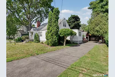 64 Breyer Avenue, Bridgeport, CT 06606 - Photo 39