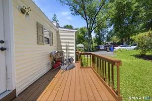 165 Laurelwood Ln, Danbury, CT 06811 - Photo 23