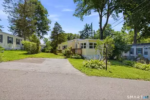 165 Laurelwood Ln, Danbury, CT 06811 - Photo 17
