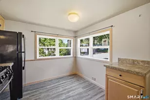 165 Laurelwood Ln, Danbury, CT 06811 - Photo 7