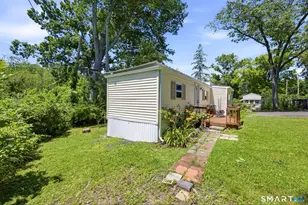 165 Laurelwood Ln, Danbury, CT 06811 - Photo 21