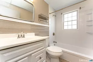 201 Regan Rd, Vernon, CT 06066 - Photo 17