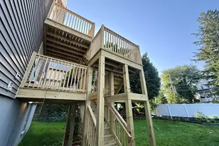 11 Windsor Pl, Norwalk, CT 06854 - Photo 27