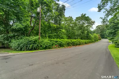 14 West Woodland Drive, Redding, CT 06896 - Photo 19