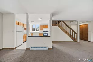 201 College St, Middletown, CT 06457 - Photo 5