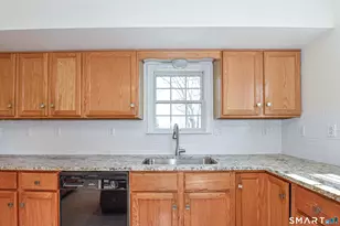 5 Moody Ave, Fairfield, CT 06825 - Photo 5